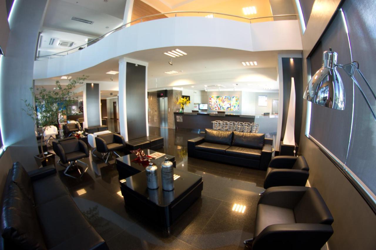 Prix Hotel Passo Fundo Exterior foto