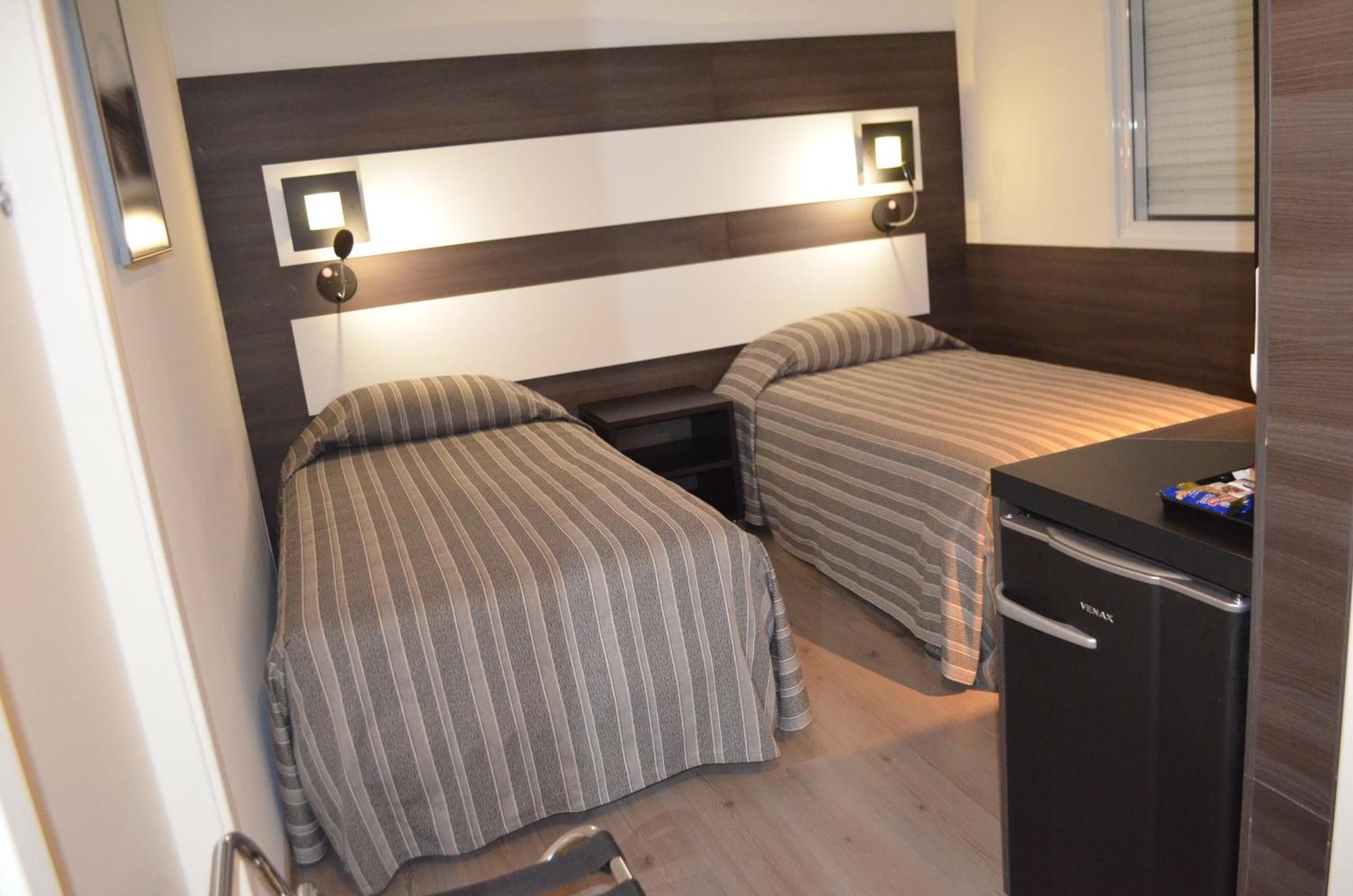 Prix Hotel Passo Fundo Cameră foto
